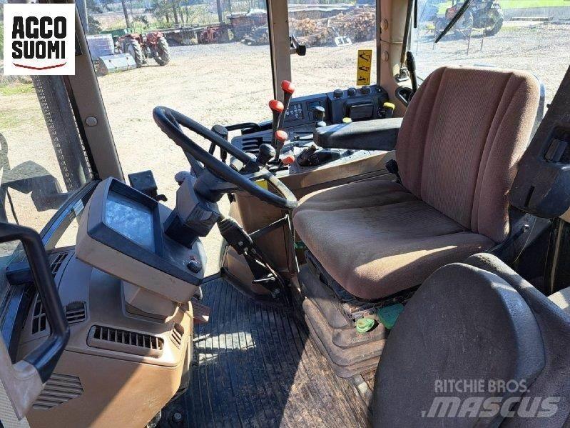 John Deere 6800 Traktori
