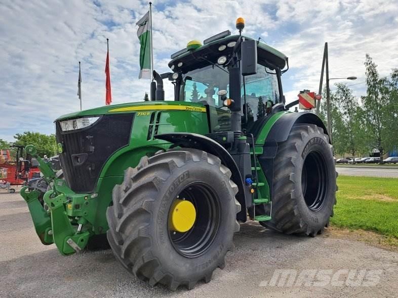 John Deere 7310 R Traktori
