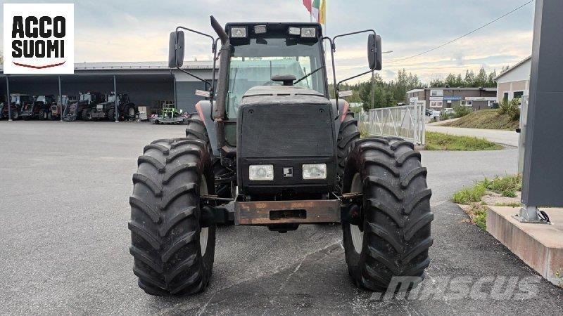 Valmet 8550 MEGA Traktori