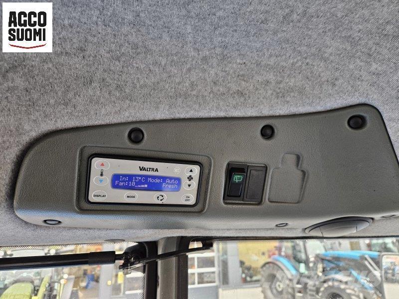 Valtra C120 Traktori