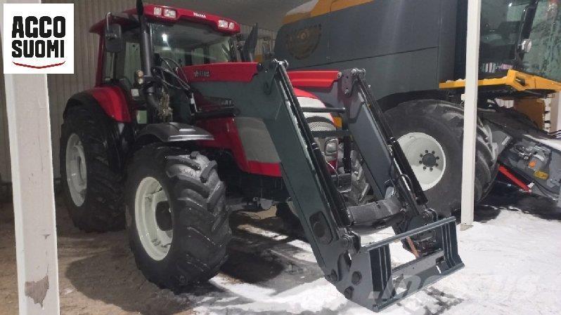 Valtra M150 HITECH Traktori