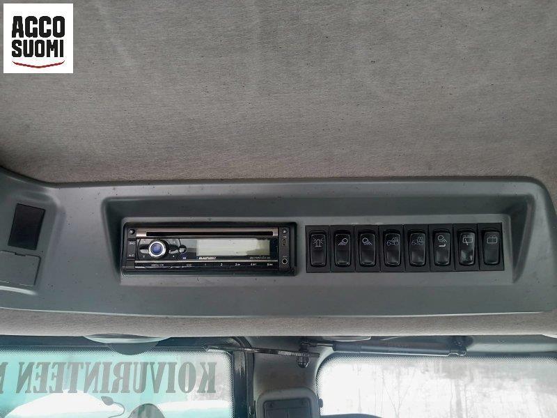 Valtra N141 H Traktori