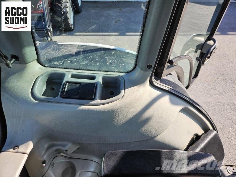 Valtra T151 EH Traktori