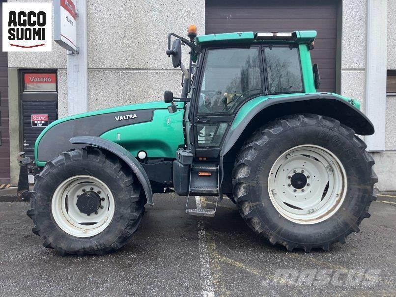 Valtra T170 HITECH Traktori