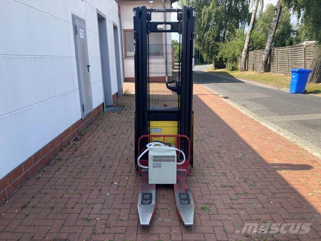 Hyster S 1.6 AC Ručni električni viljuškar