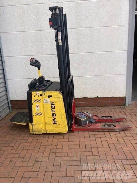 Hyster S1.5S Ručni električni viljuškar