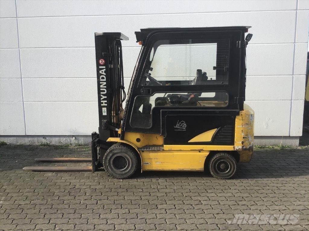 Hyundai 32B-7 Električni viljuškari