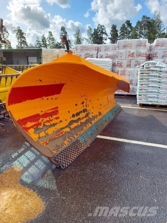  AA360 Snežne daske i plugovi