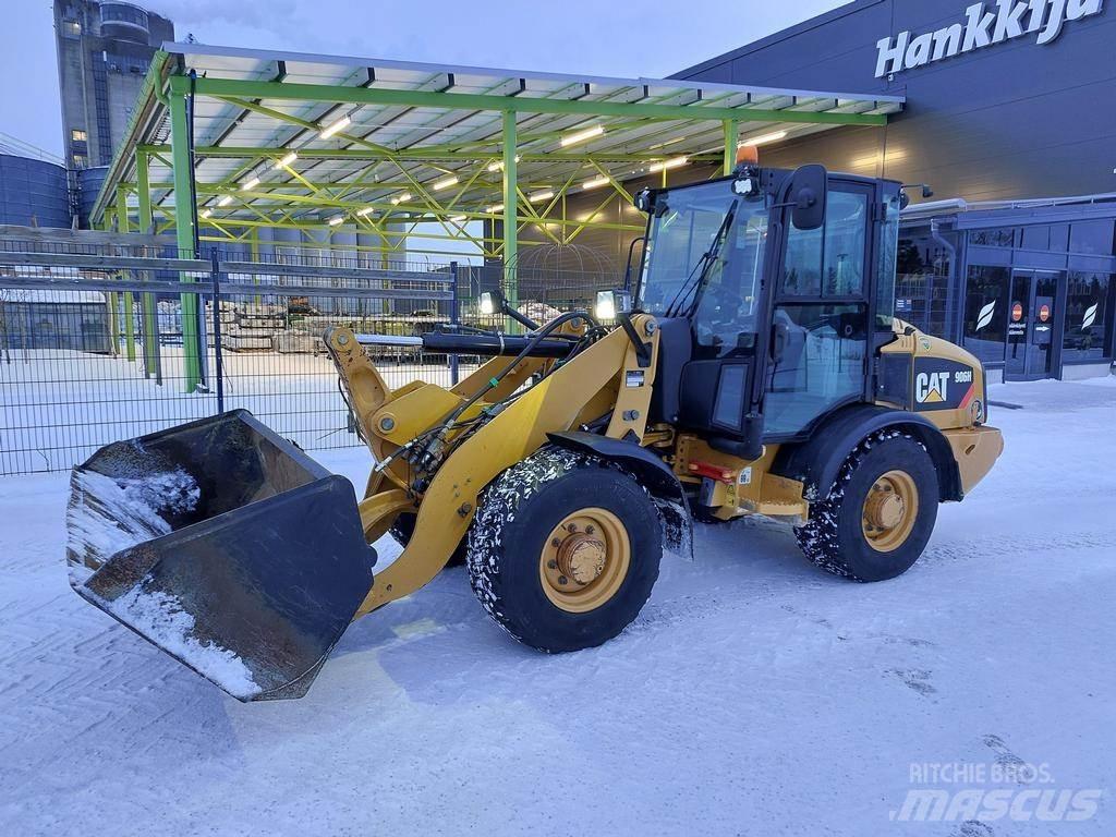 CAT 906H Ostale poljoprivredne mašine
