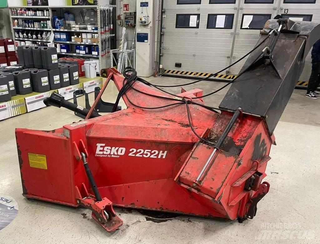 Esko 2252H Snežne freze