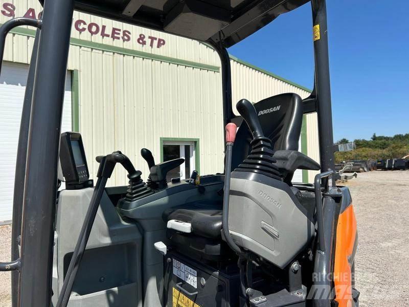 Doosan DX27Z Mini bageri < 7t