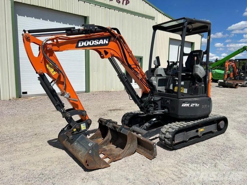 Doosan DX27Z Mini bageri < 7t