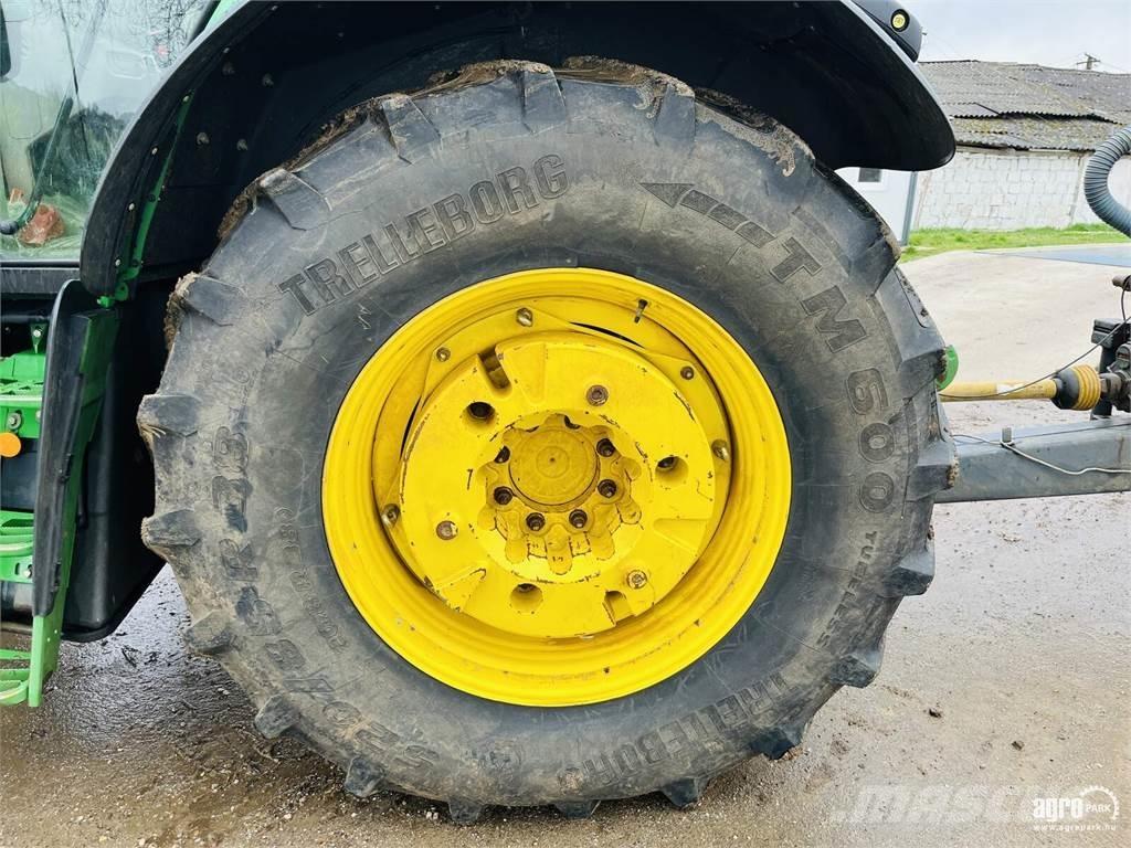 John Deere 6155M Traktori