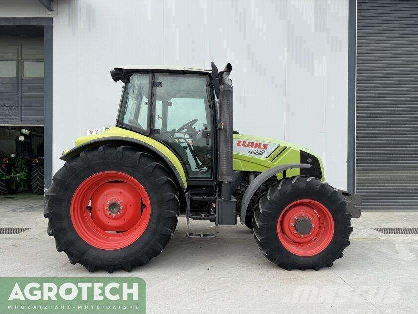 CLAAS Arion 430 Traktori