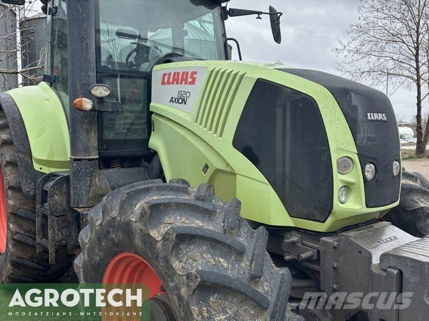 CLAAS AXION 820 Traktori
