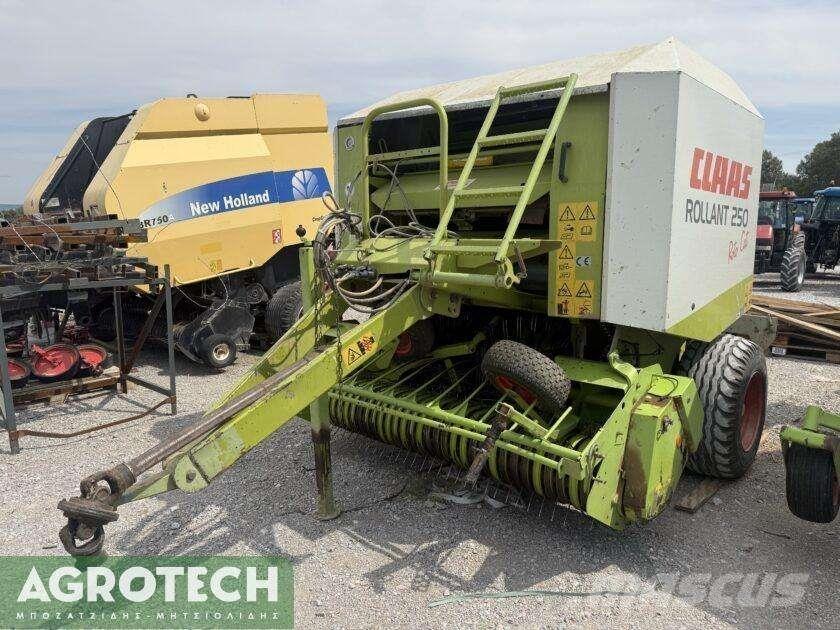 CLAAS Rollant 250 RC Prese/balirke za rolo bale