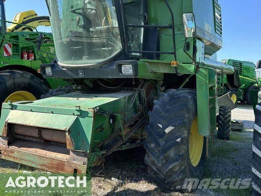 John Deere 1177 Traktori