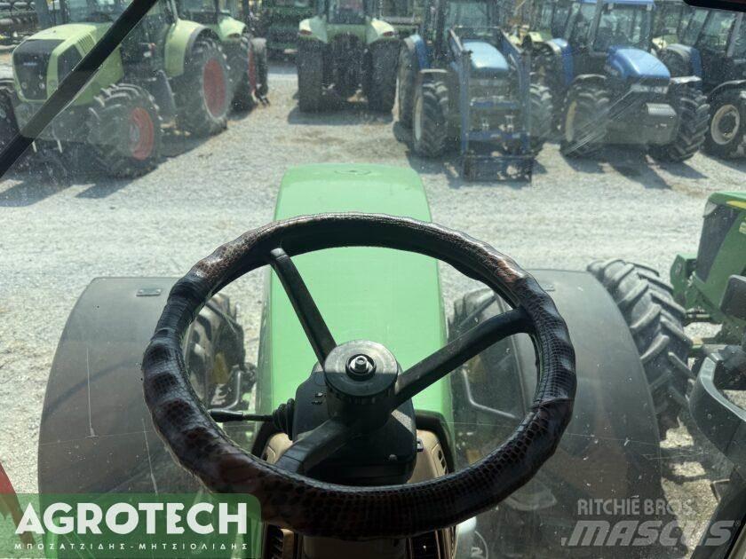 John Deere 8100 Traktori