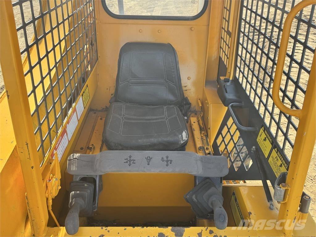 JCB 165 Skid steer mini utovarivači