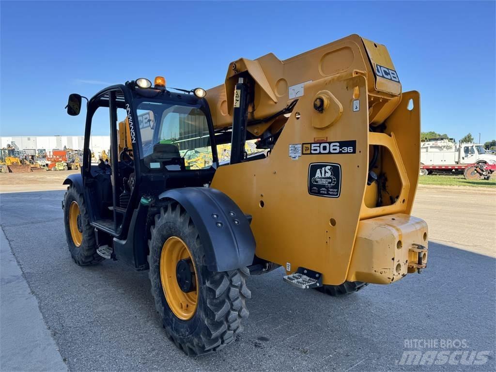 JCB 506-36 Teleskopski viljuškari