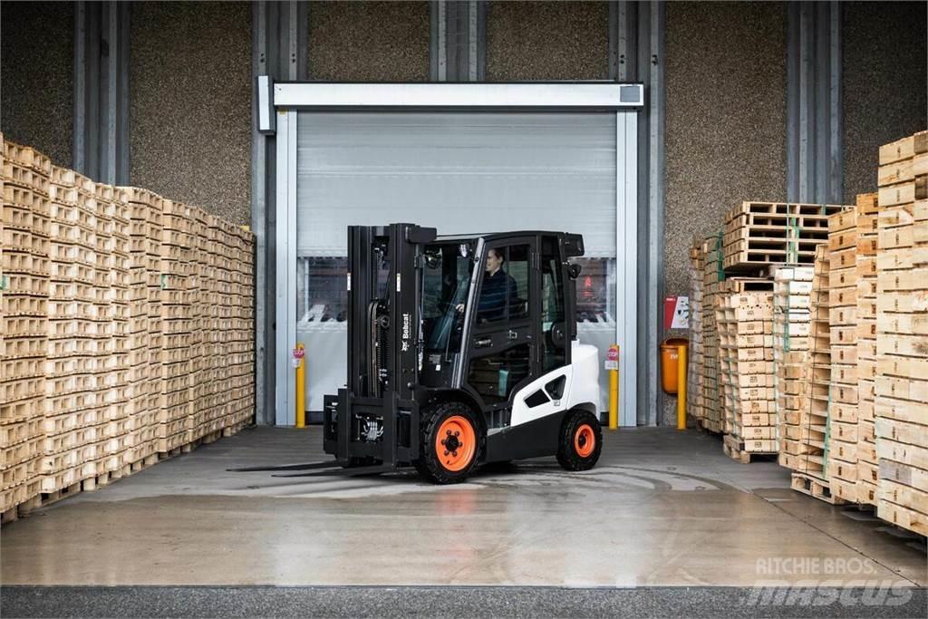 Bobcat D 30 S 9 Dizelski viljuškari
