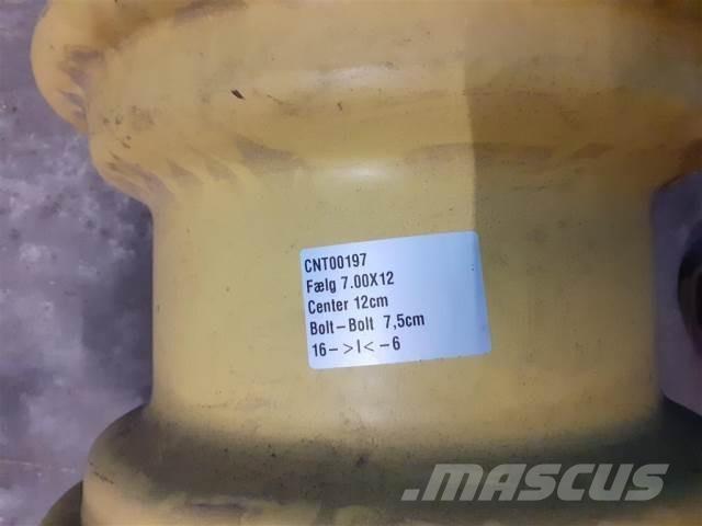  12'' 7.00x12 Gume, točkovi i felne