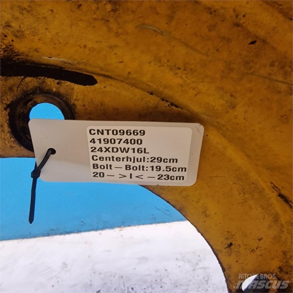  24 24xDW16L Gume, točkovi i felne