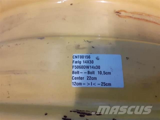  30'' 14X30 Gume, točkovi i felne