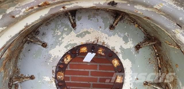  32 24.5-32 Gume, točkovi i felne