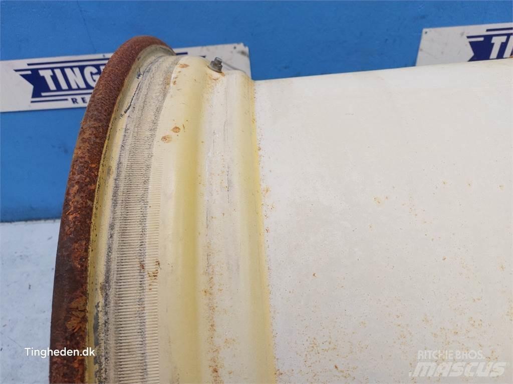  32 DW27Ax32 Gume, točkovi i felne