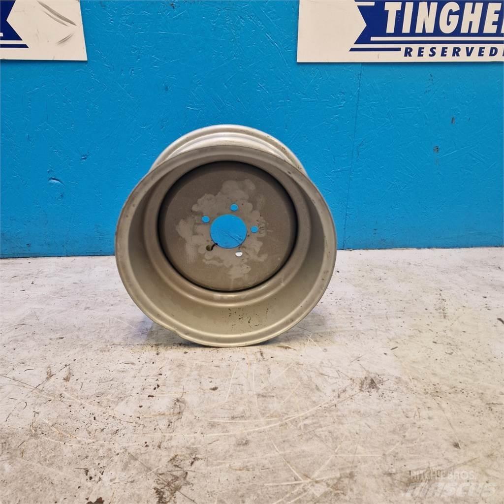  9 9.00x15.3 Gume, točkovi i felne