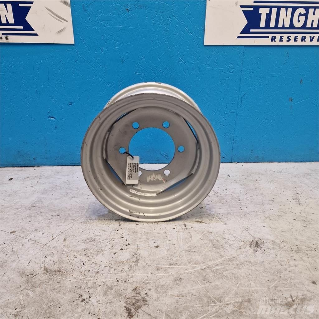  9 9.00x15.3 Gume, točkovi i felne