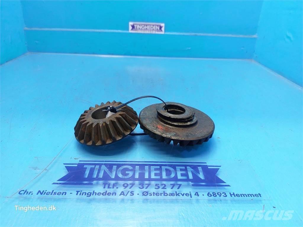 CASE 1460 Dodatna oprema za kombajne