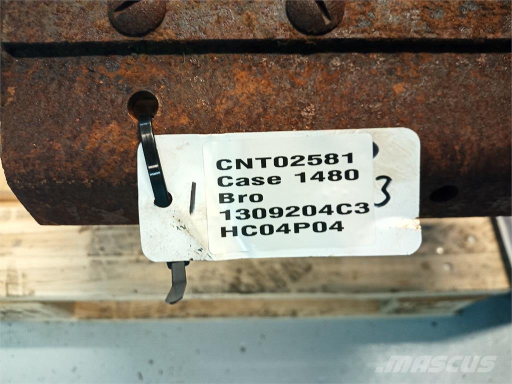 CASE 1480 Dodatna oprema za kombajne