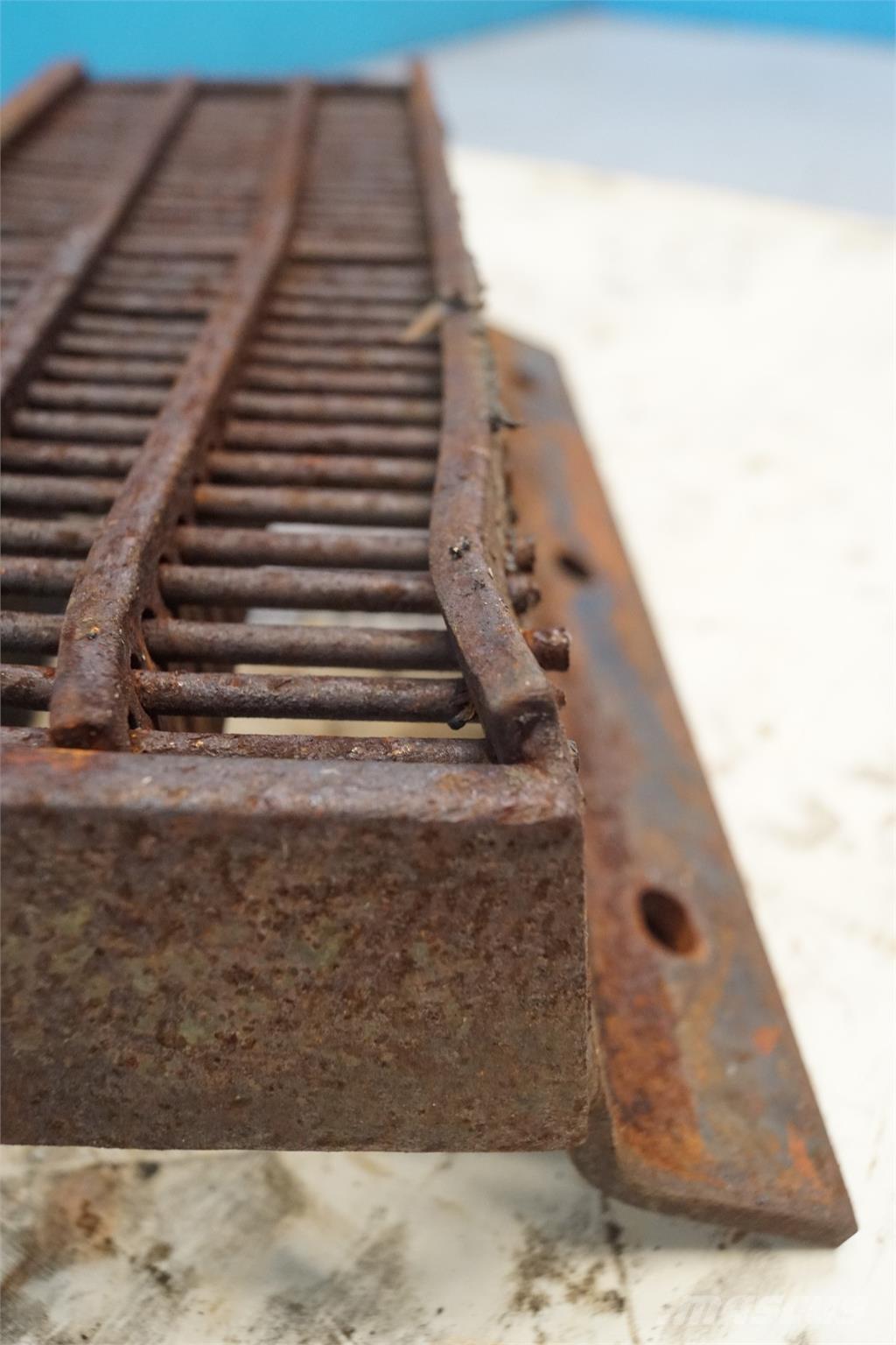 CASE 1640 Dodatna oprema za kombajne