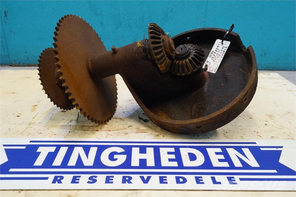 CASE 1640 Dodatna oprema za kombajne