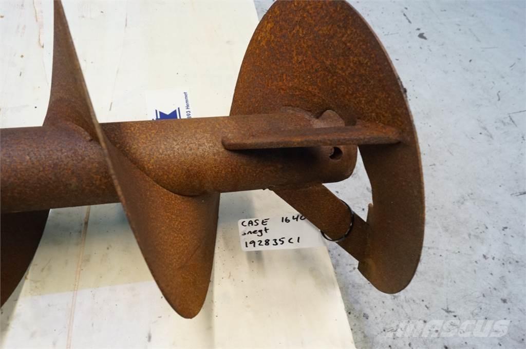 CASE 1640 Dodatna oprema za kombajne