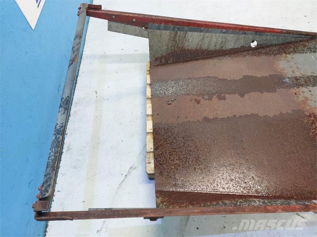 CASE 1660 Posipači soli i peska