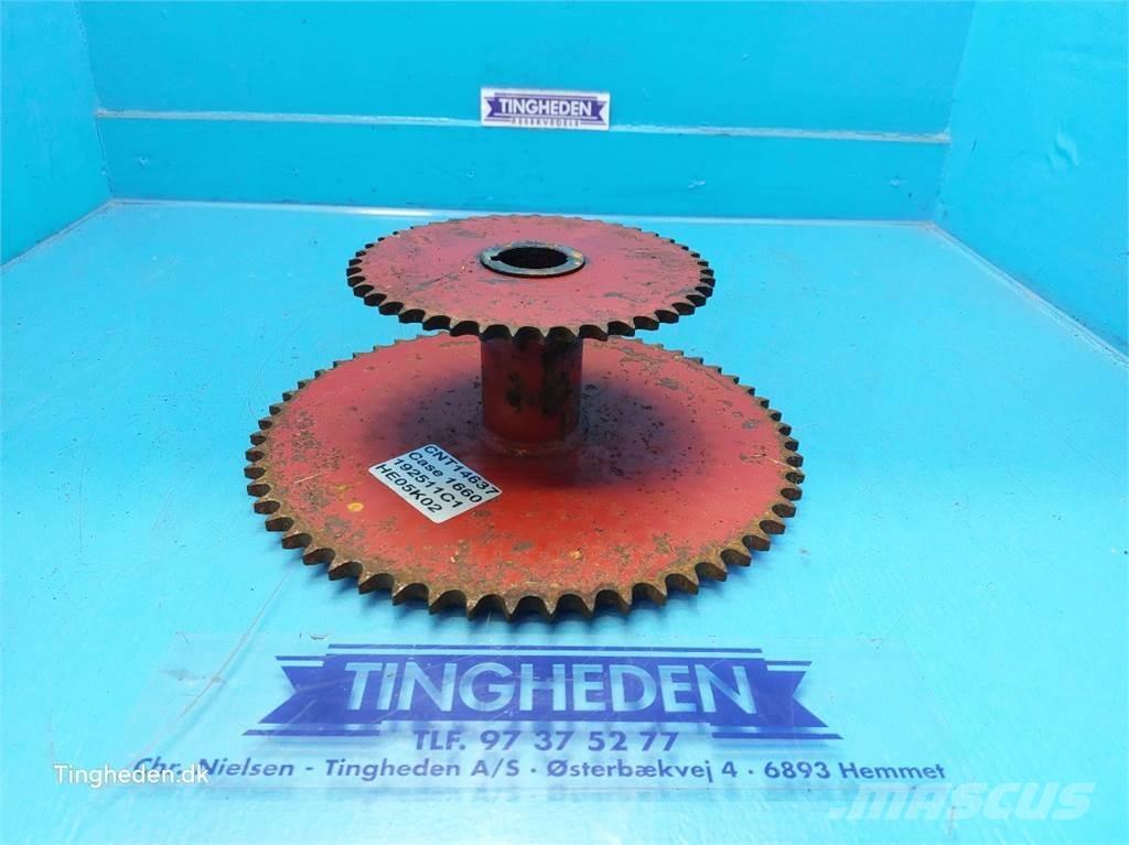 CASE 1660 Dodatna oprema za kombajne