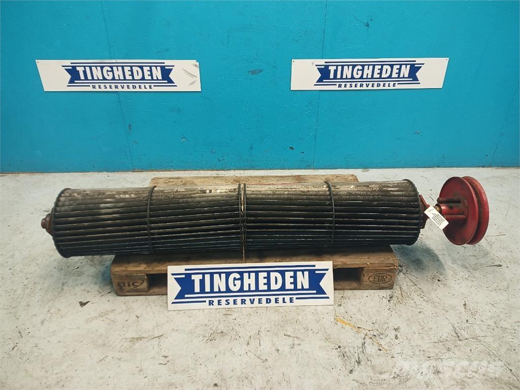 CASE 2388 Posipači soli i peska