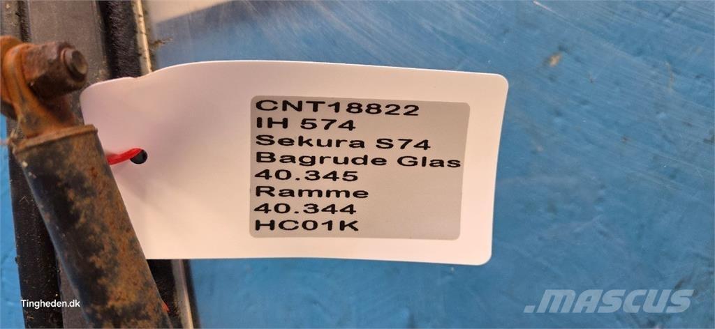CASE 574 Kabine i unutrašnjost