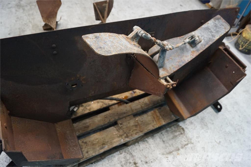 CASE 8010 Dodatna oprema za kombajne