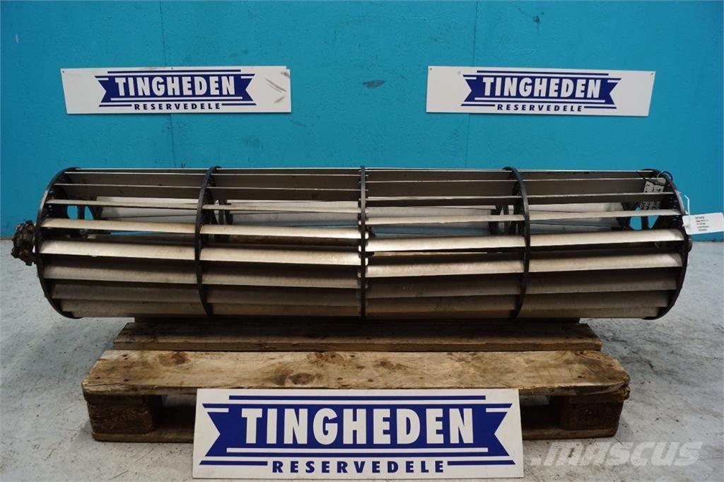 CASE 8010 Posipači soli i peska