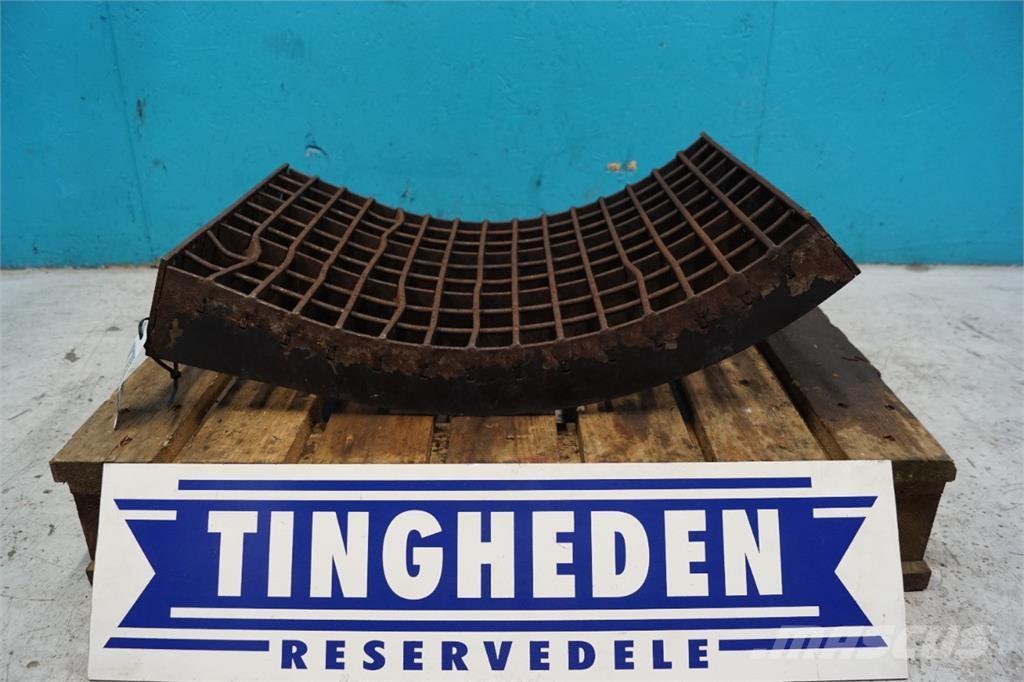 CASE 8010 Dodatna oprema za kombajne