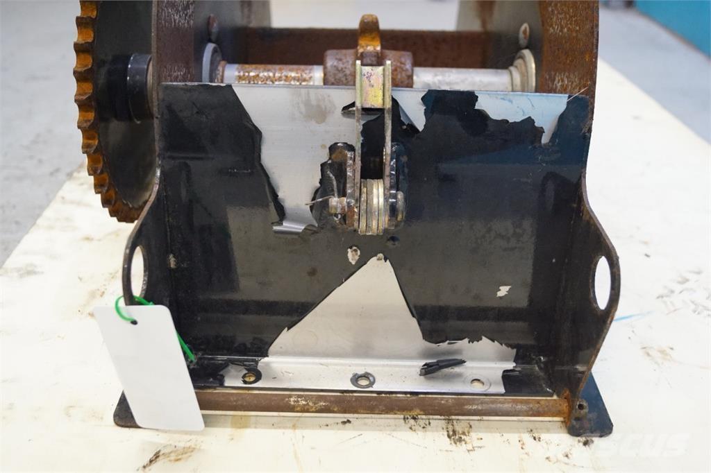 CASE 8010 Dodatna oprema za kombajne