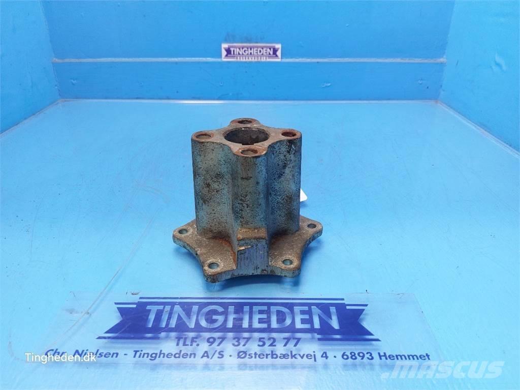 CASE 8010 Dodatna oprema za kombajne