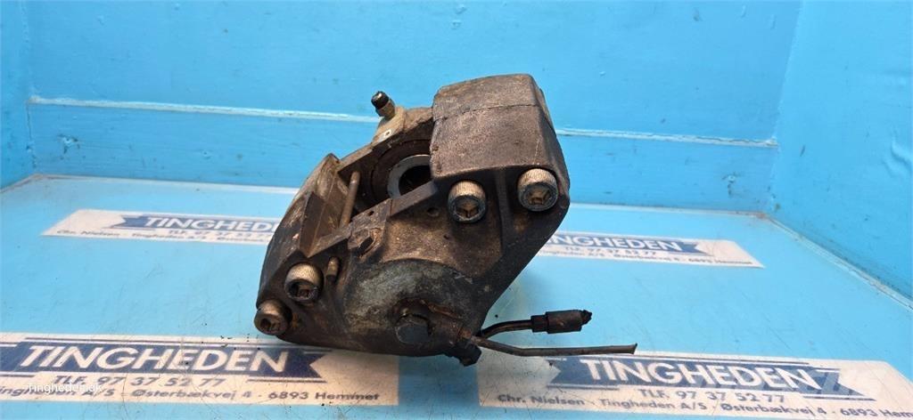 CASE 8010 Menjač
