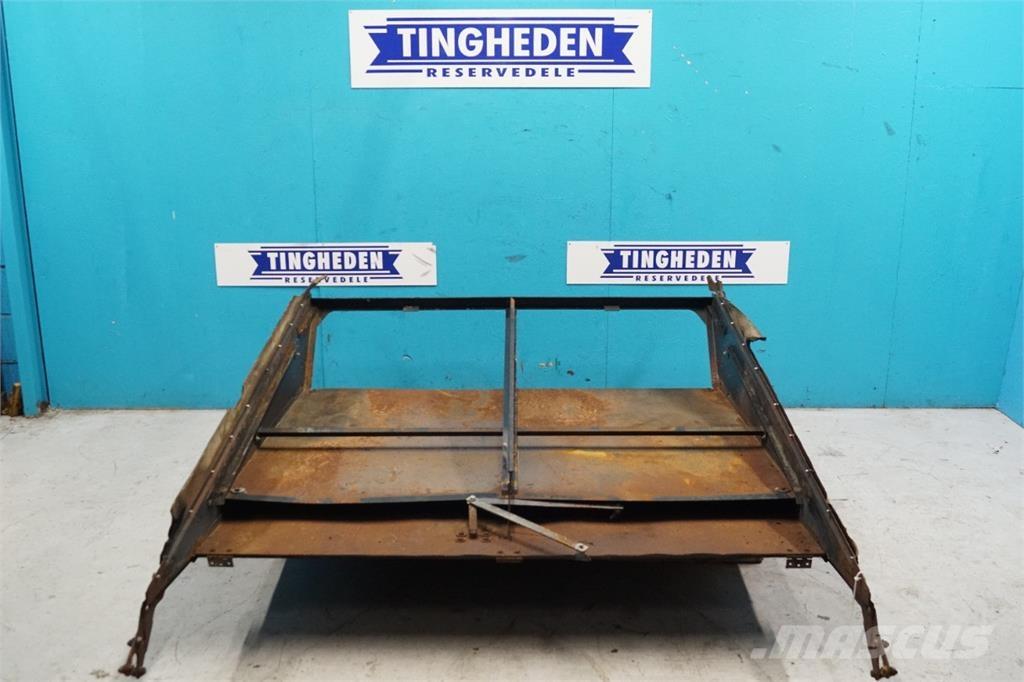 CASE 9230 Posipači soli i peska