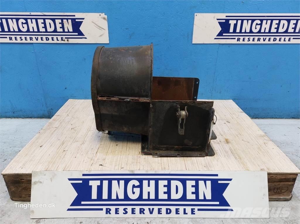 CASE 9240 Dodatna oprema za kombajne