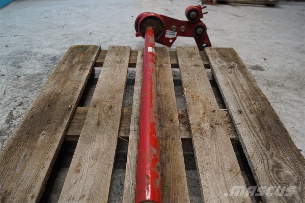 CASE CF80 Posipači soli i peska